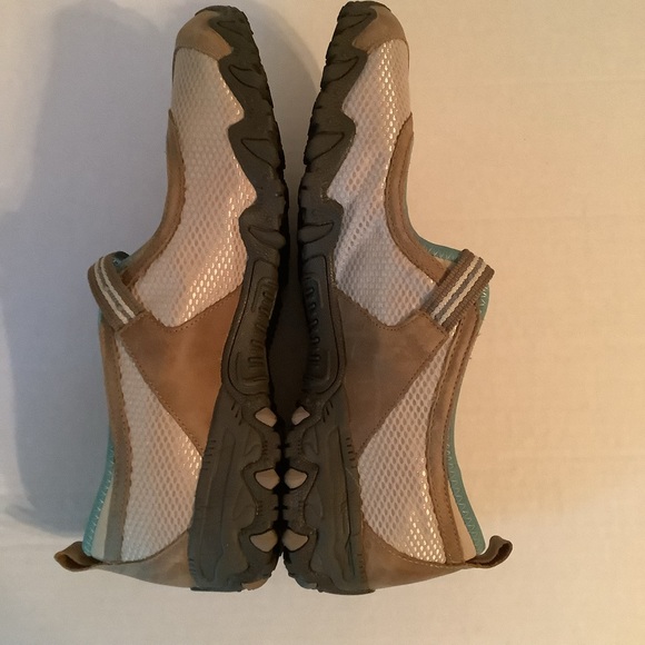 Skechers Mary Jane Flats Tan Size 10 - Picture 6 of 12